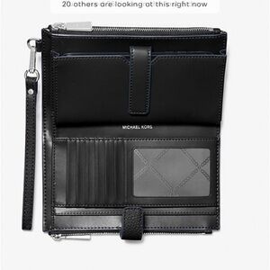 Michael kors Adele Leather Smartphone Wallet